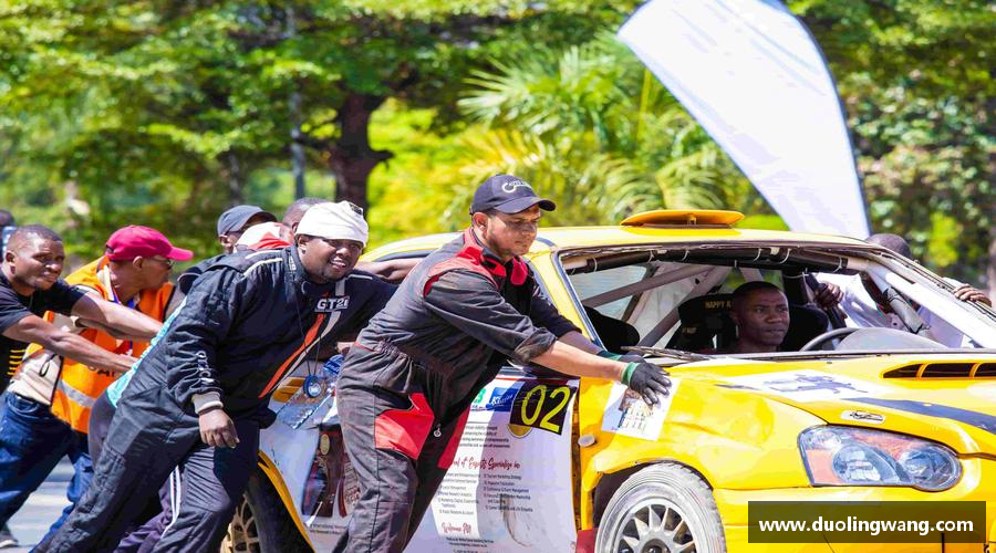 奋勇争先，勇往直前！